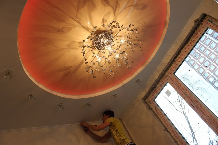 Натянутые потолки