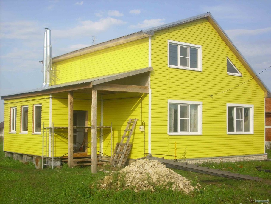 Желтый сайдинг