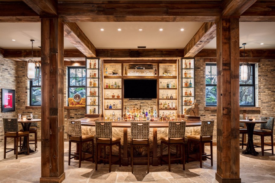 Барная стойка в стиле рустик