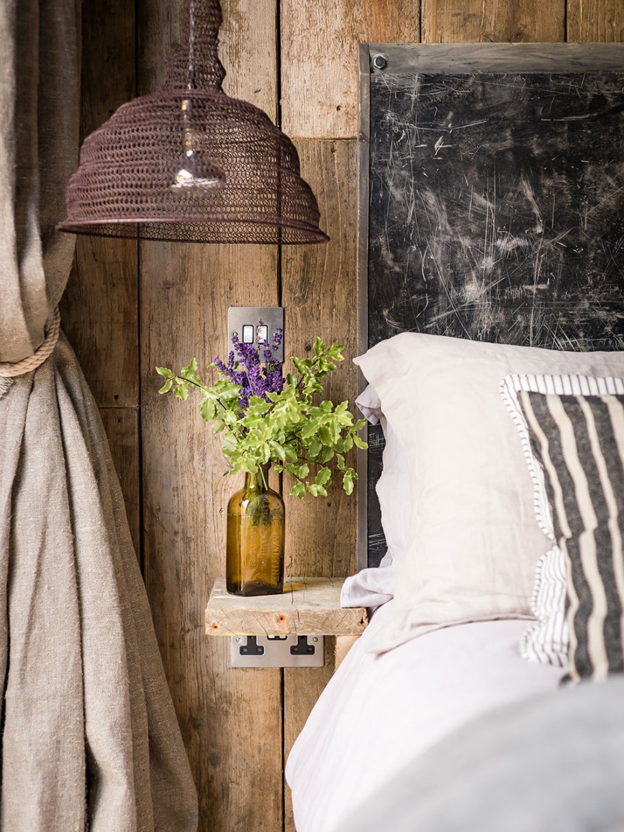 Интерьер сруба в стиле Шале