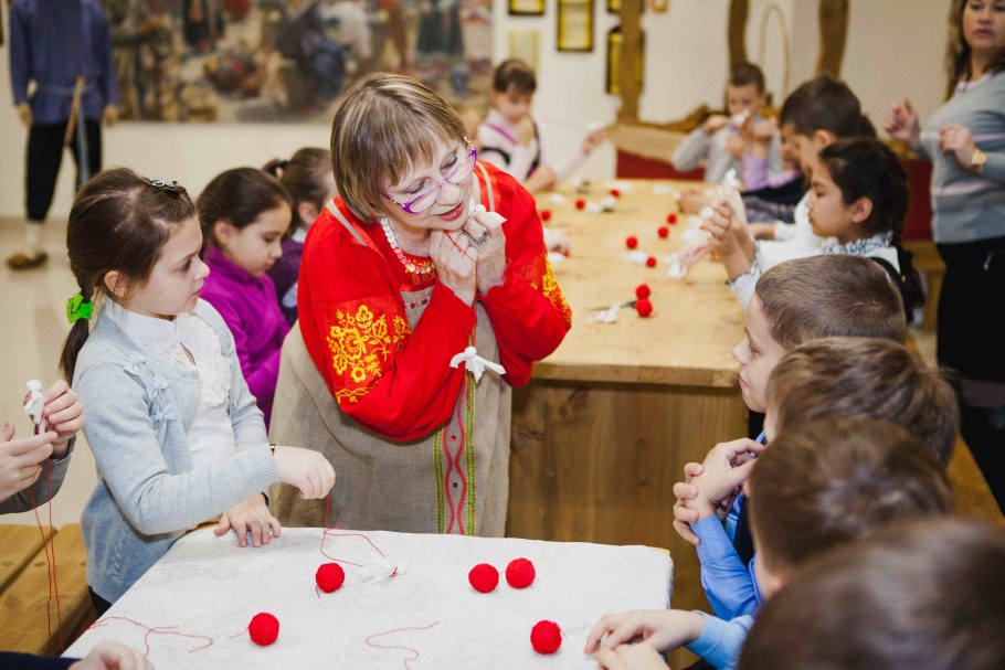 Золотые ворота с надвратной Церковью