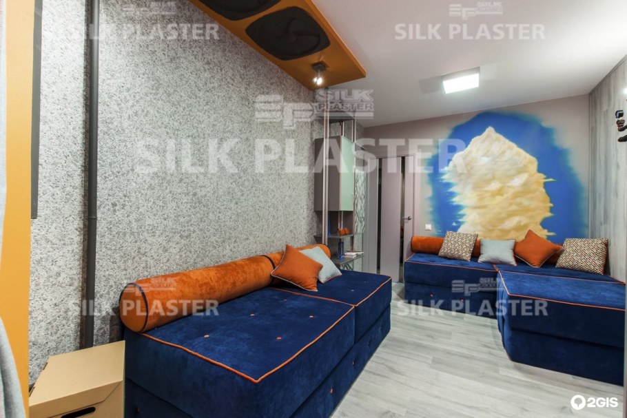 Фактурная штукатурка в интерьере спальни