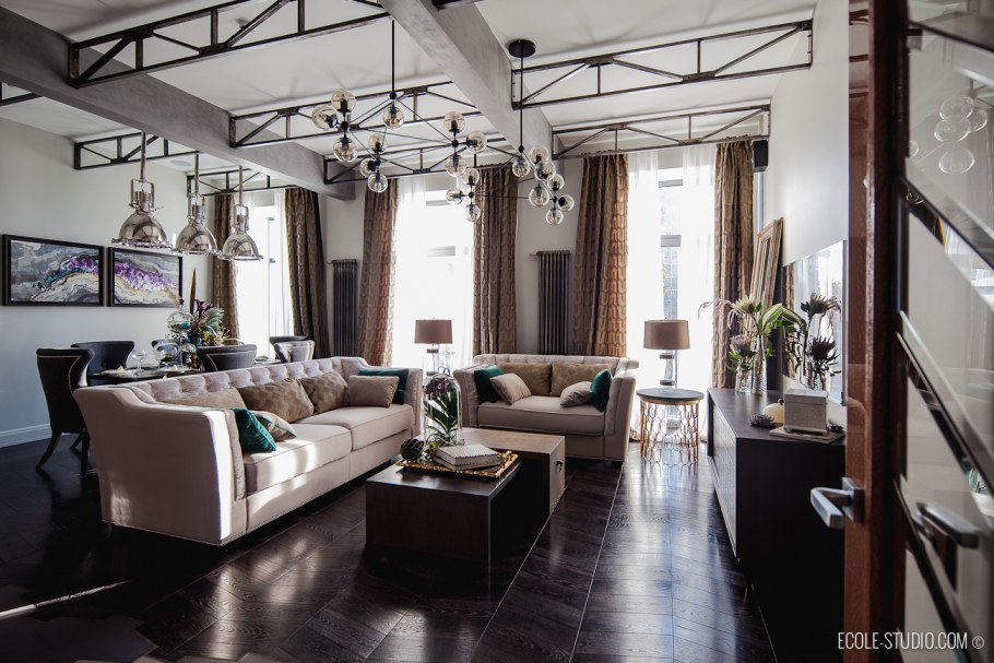 Гостиная арт деко с лофтом