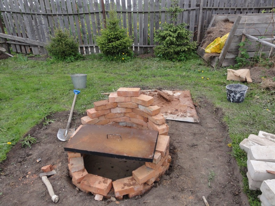 Очаг на даче из кирпича