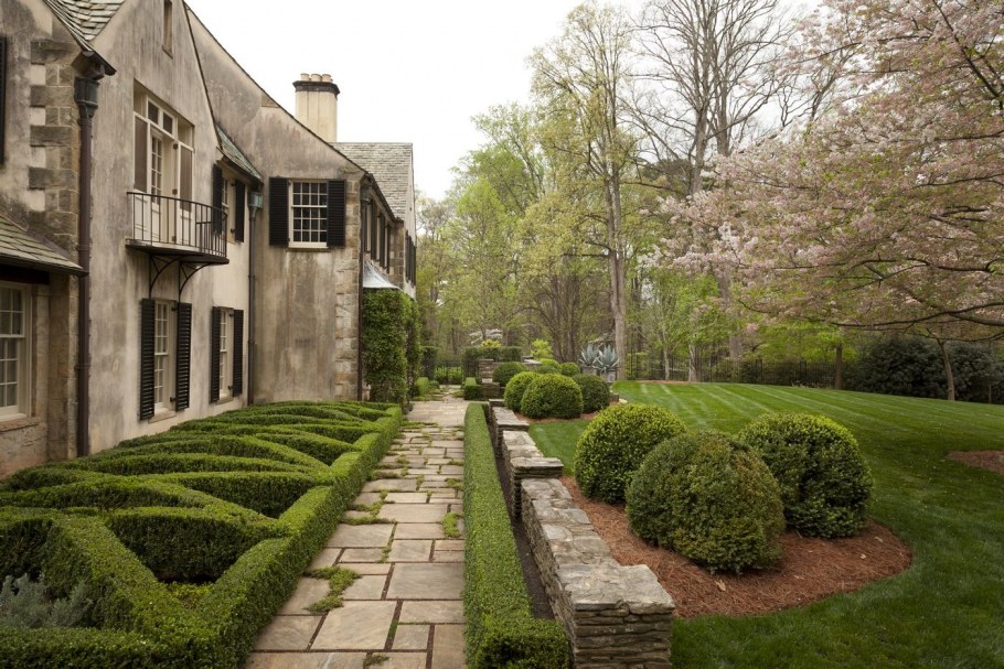 Ландшафтный дизайнер ник Ховард