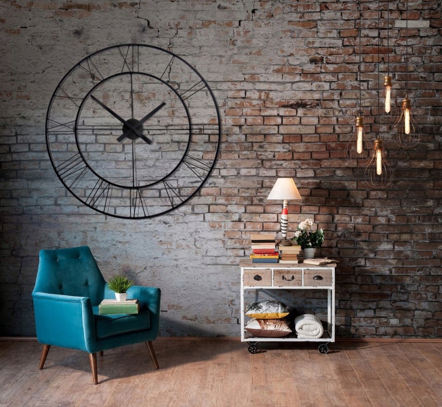 Часы стиль лофт в интерьере