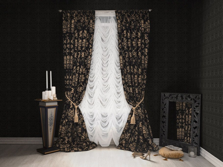 Шторы в эпоху готики