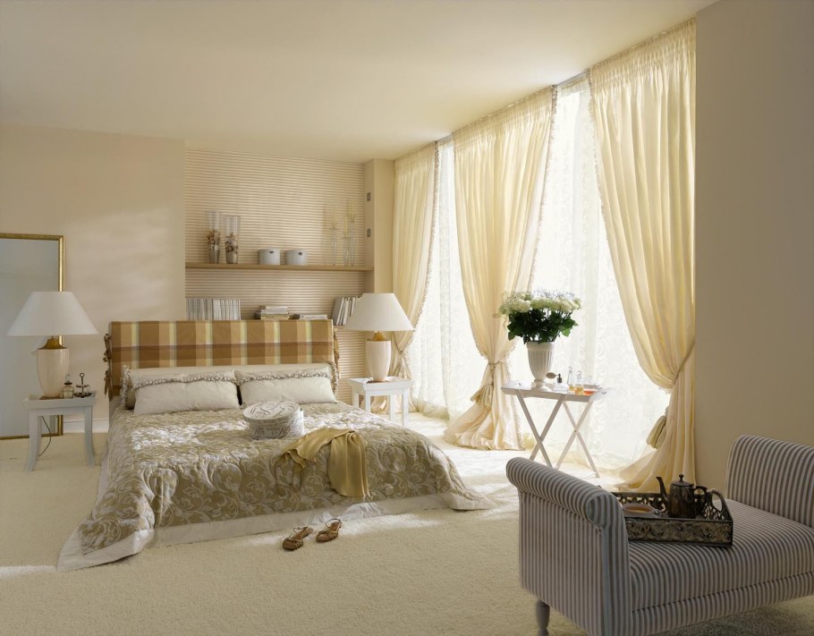 Занавески в светлую спальню