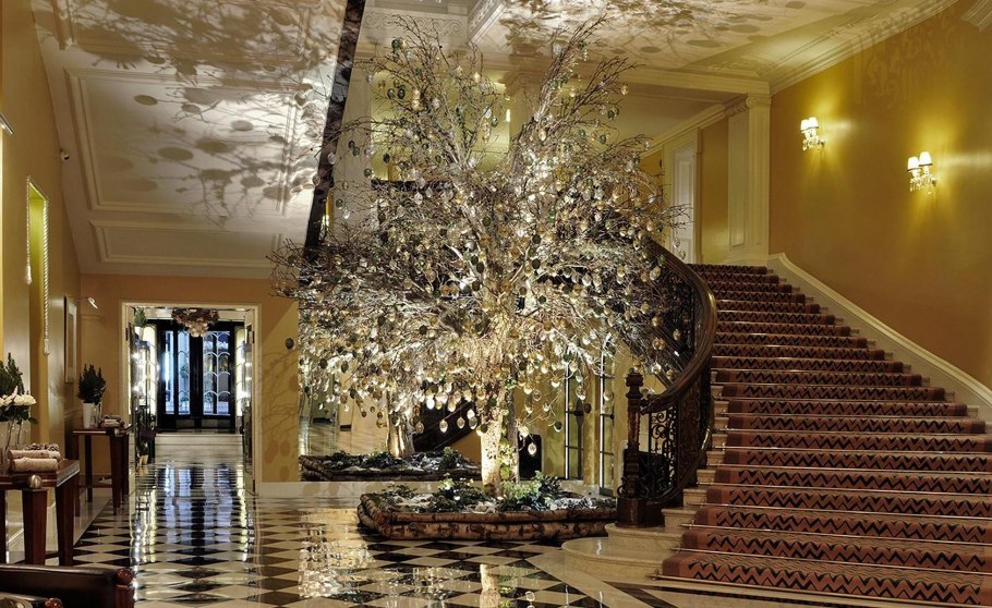 Claridge's Hotel London новый год