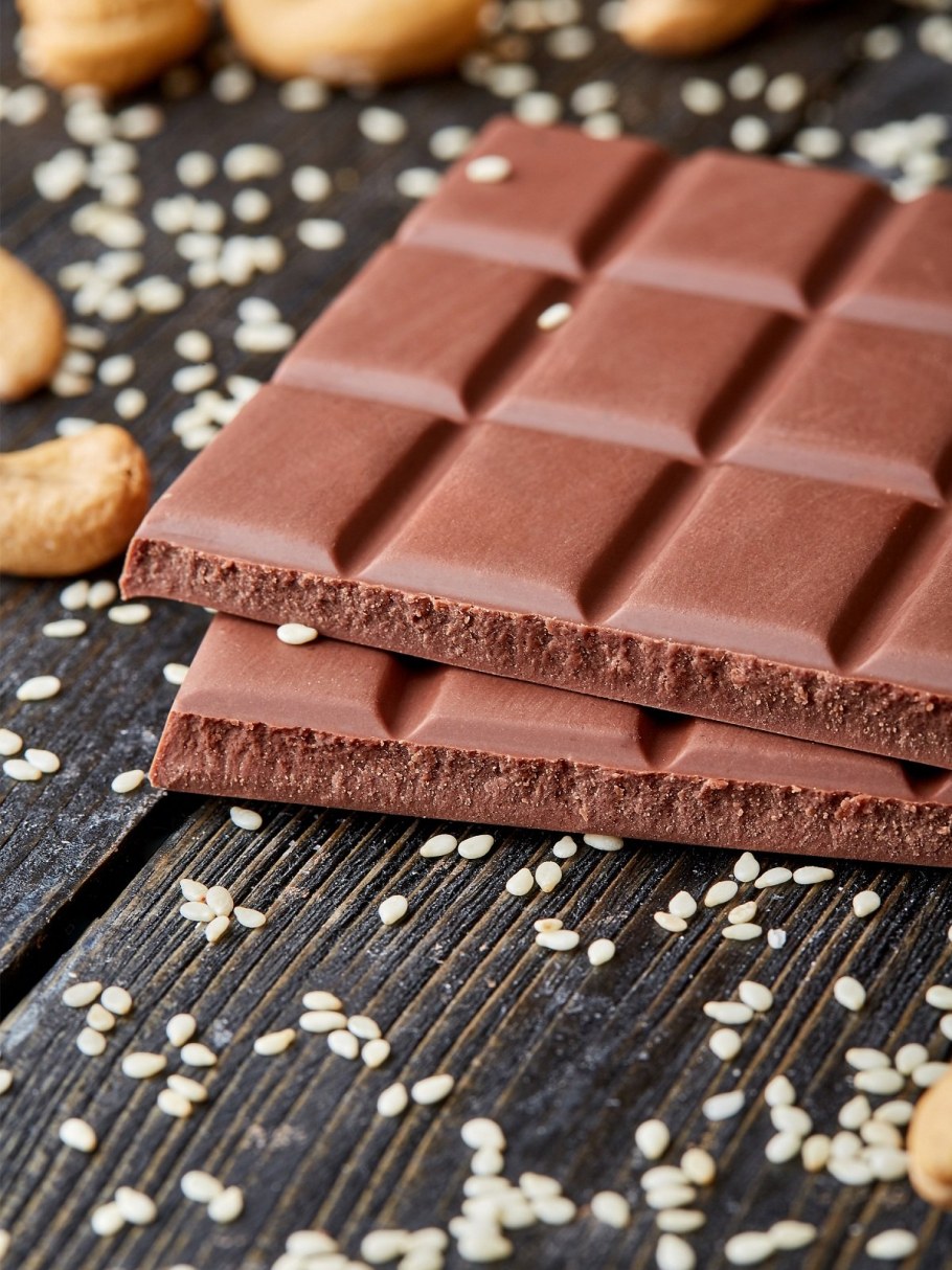 Огромная шоколадная плитка