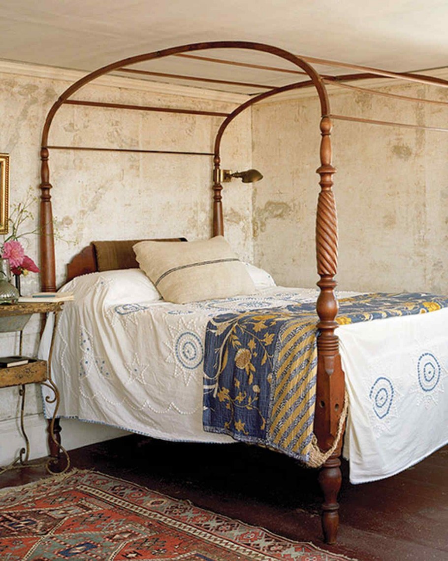 Кровать 18 века