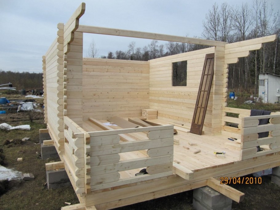 Сруб из доски 50х150