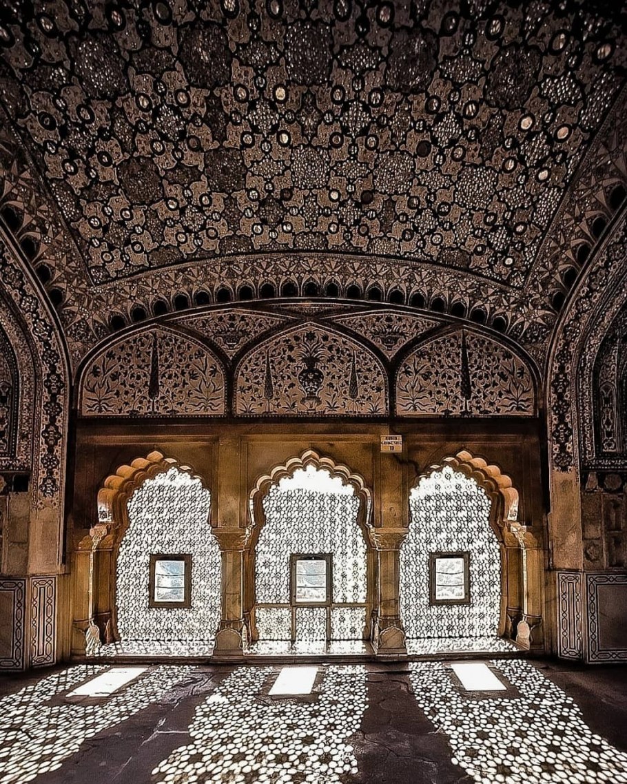 Исламский дворец