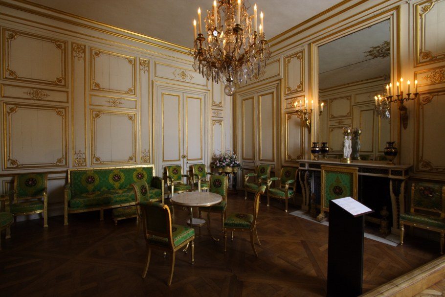 Интерьеры дворцов Мальмезон, Фонтенбло,