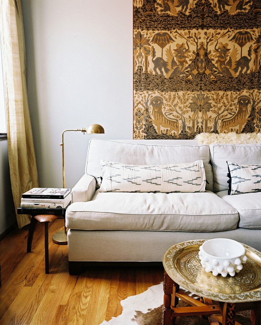 Ковер на стене