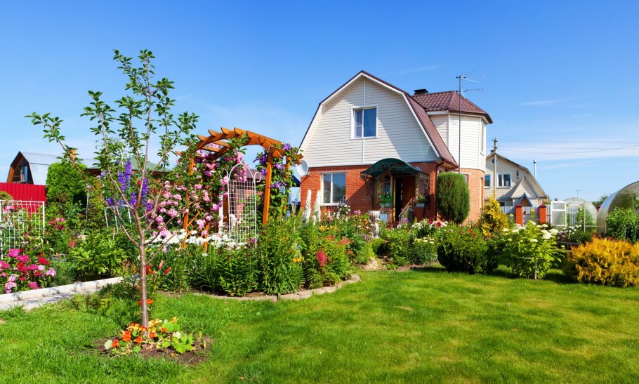 Красивая дача в Подмосковье на 6 сотках