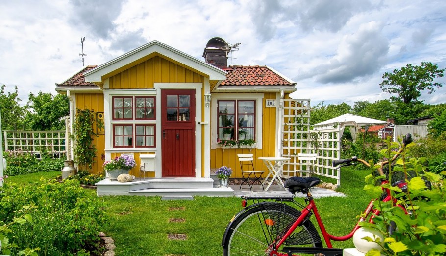 Красивая дача