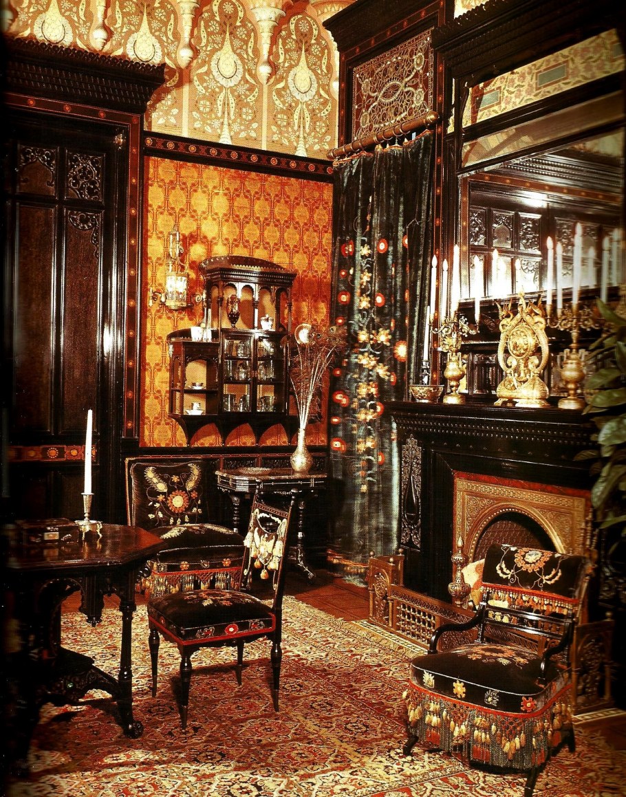 Комната в викторианском стиле Готика