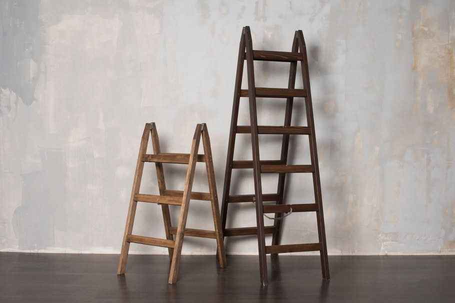 Деревянная стремянка Балчуг 2х2 Widе 2205w