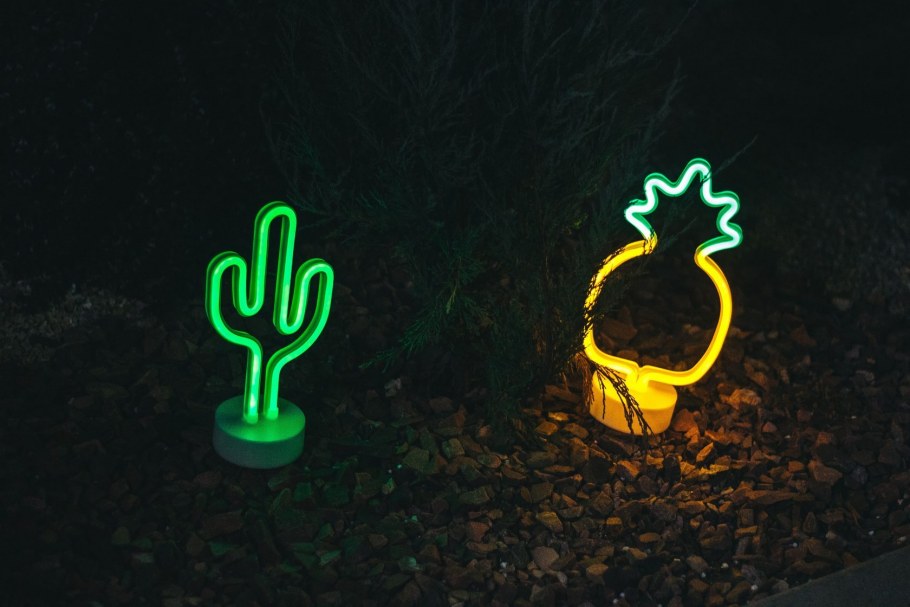 Эстетичная комната с подсветкой