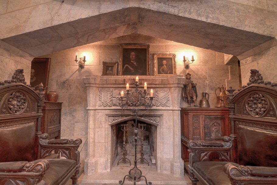 Романский стиль в интерьере