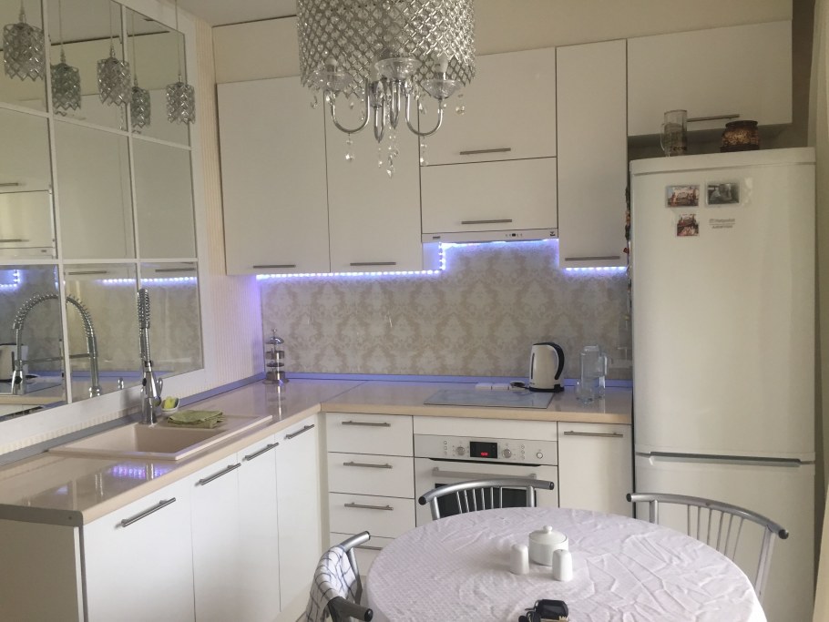 Дизайнерское освещение кухни