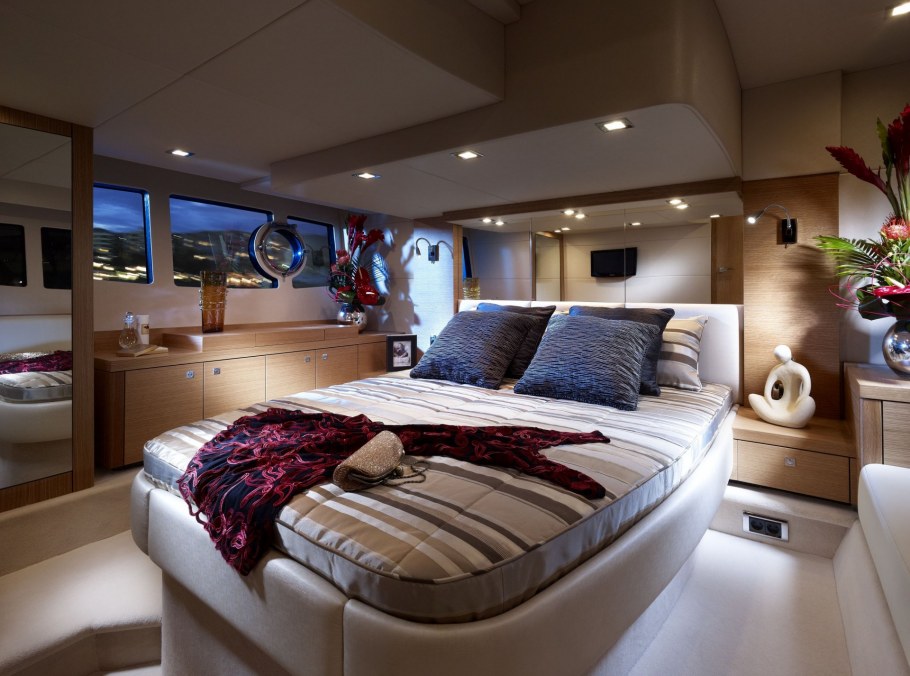 Sunseeker Portofino Interior