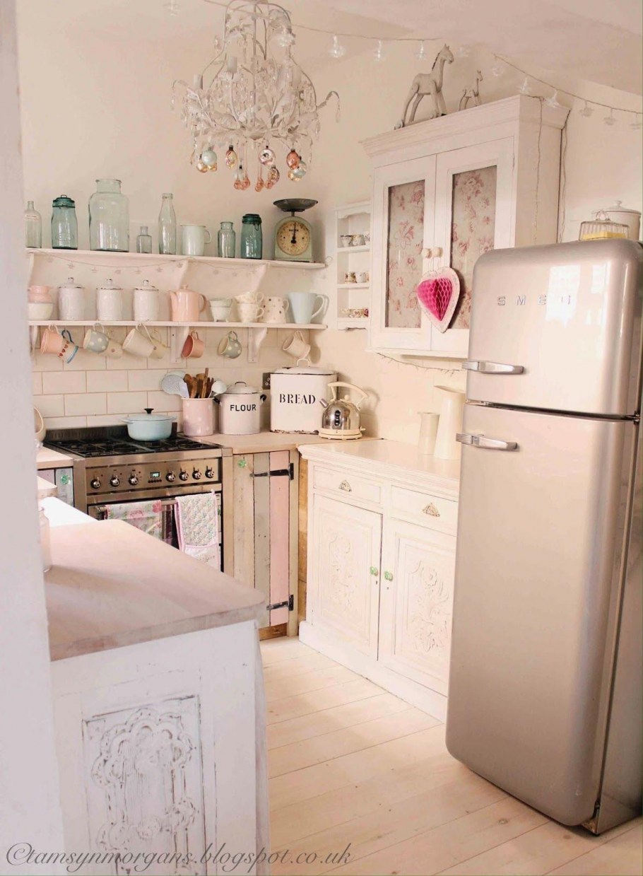 Маленькая гостиная Прованс