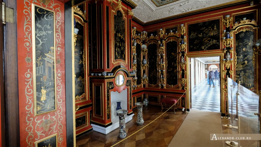 Дворец Монплезир интерьеры