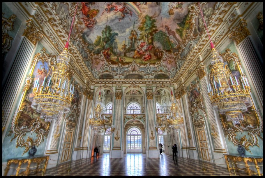 Дворец Нимфенбург большой зал
