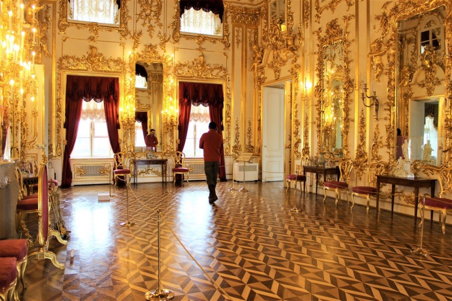 Петергоф аудиенц зал