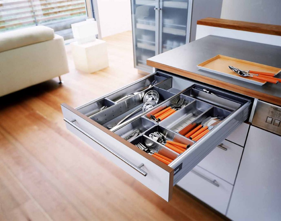 Выдвижные механизмы Blum Тандем