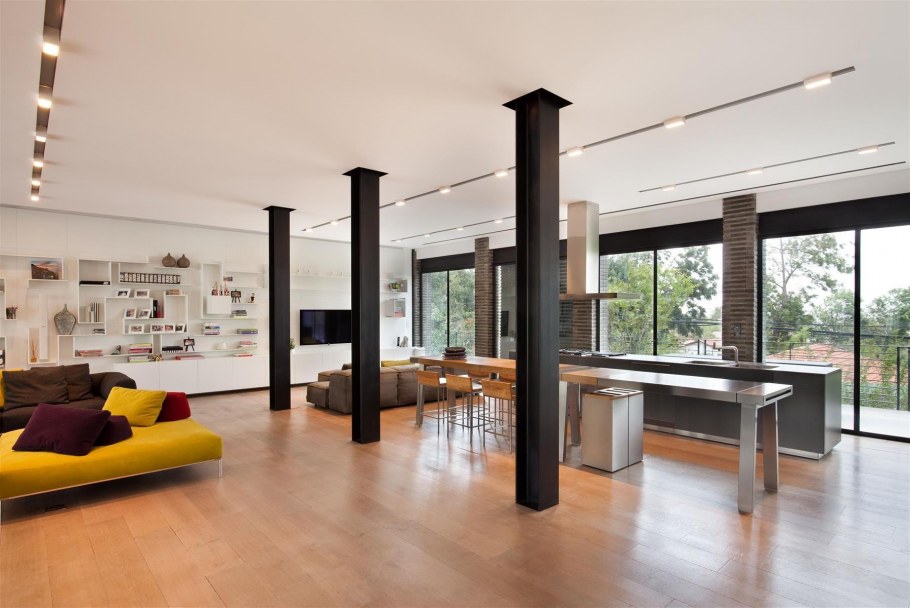 Колонны в современном интерьере