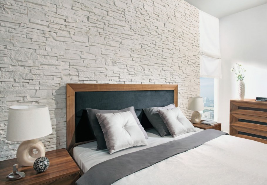 Декоративный кирпич в спальне