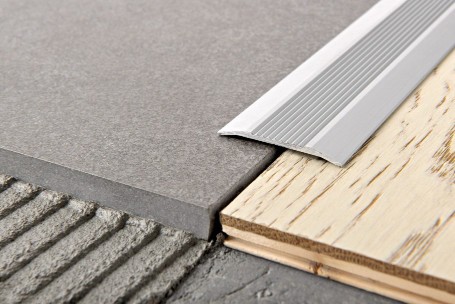 Порожек алюминиевый 2м анодированный