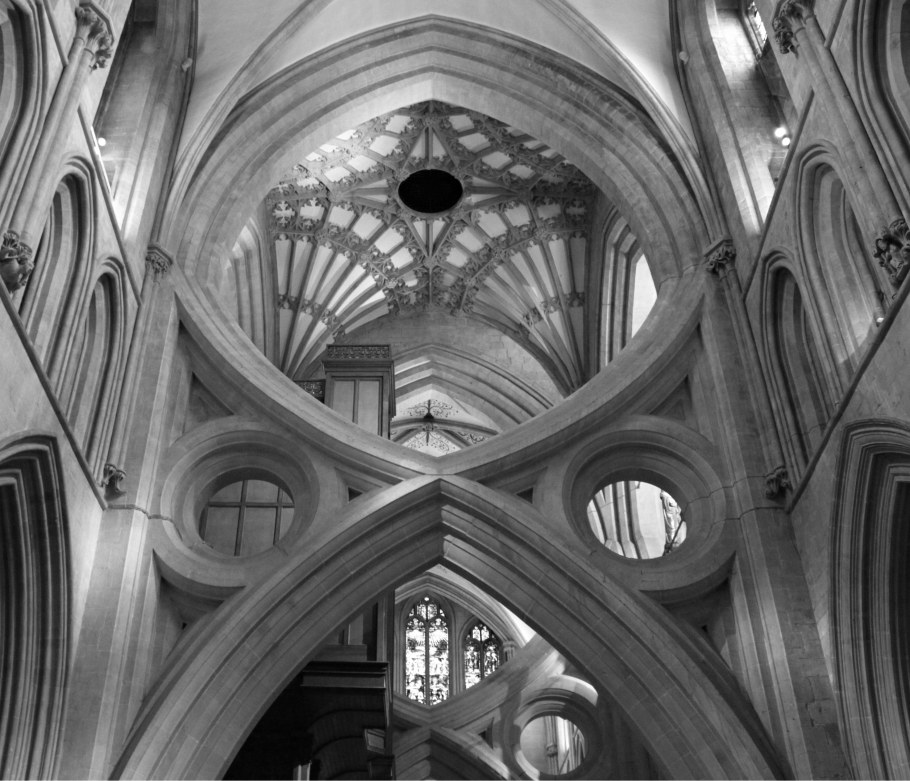 Стрельчатая Готика