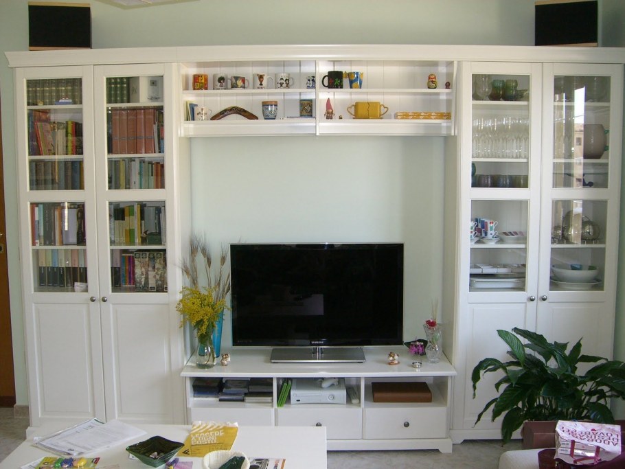 Гостиная икеа ЛИАТОРП