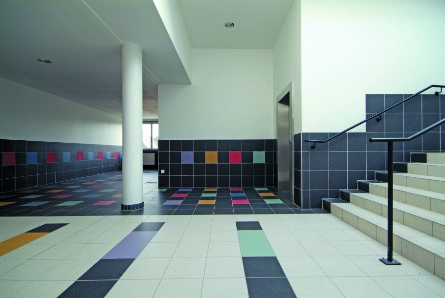 Помещение с плиткой