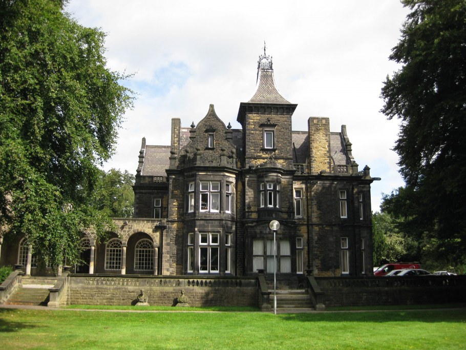 Особняк Тюдор Готика архитектура