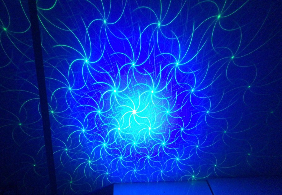 Плинтус напольный Evrowood PN 101 led