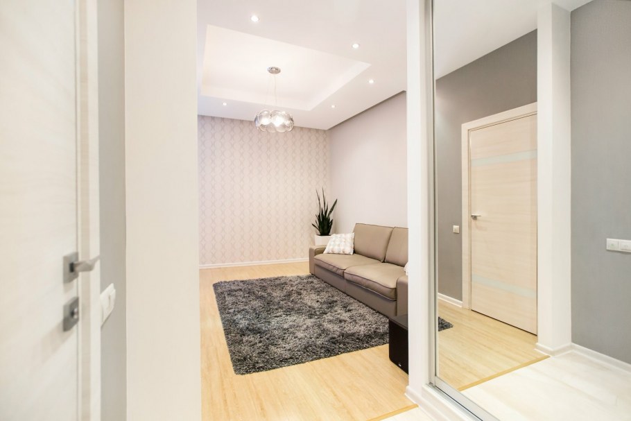 Линолеум на дверь