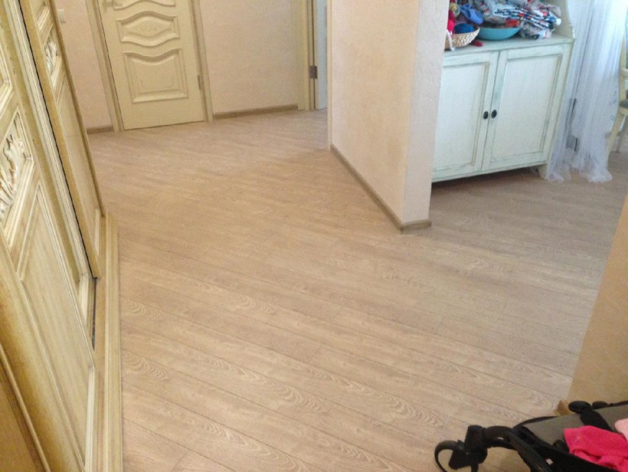 Ламинат Haro дуб Канзас