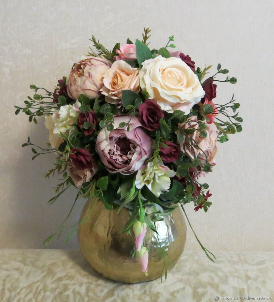 Интерьерные композиции из цветов