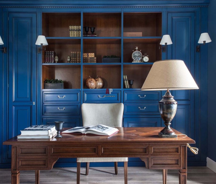 Кабинет в синих тонах