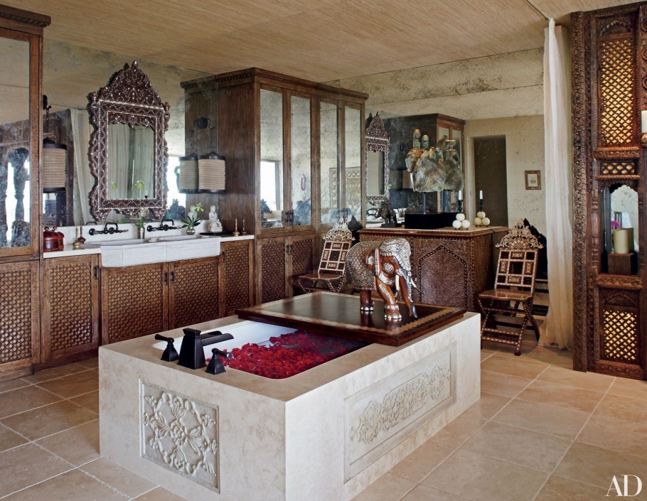 Дом певицы Шер