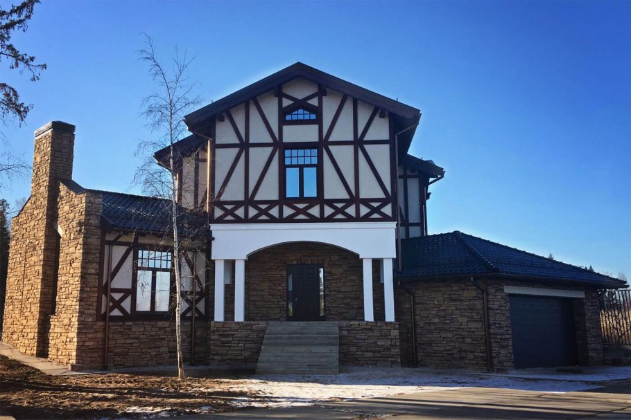 Ворота в баварском стиле