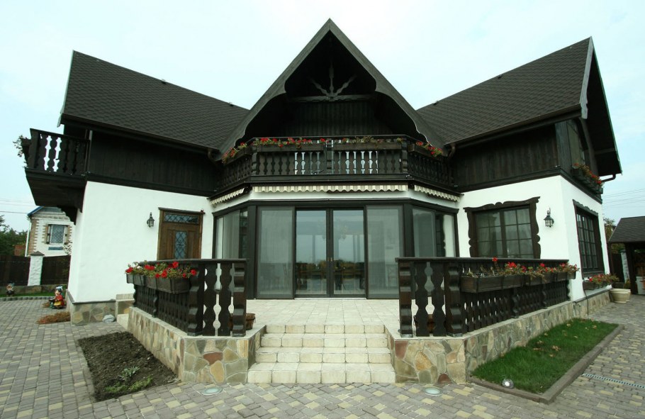 Стиль альпийского Шале фасад