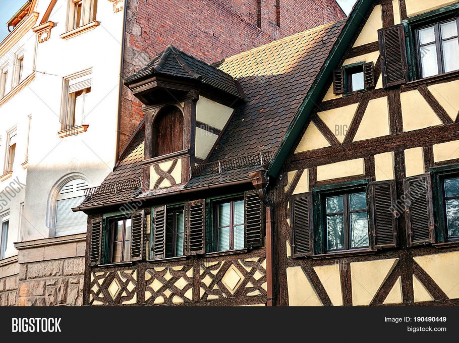 Фронтон фахверк