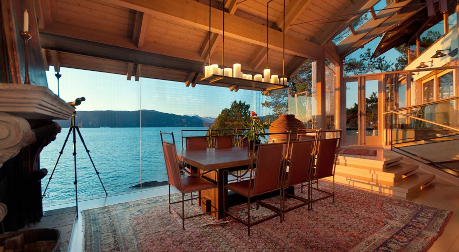 Шале на берегу моря