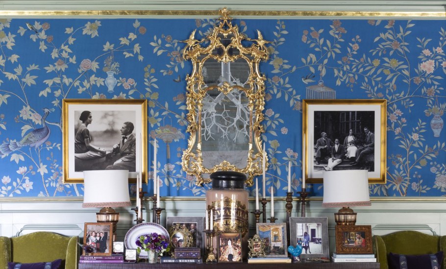 Гостиная в голубых тонах 19 века в России